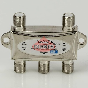 Satcom SD-42 DiSEqC 4/1 Переключатель коммутации спутникового ресивера и конвертера